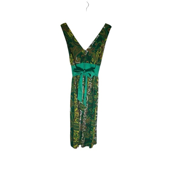 Elegant Green Paisley Midi Dress - Picture 6 of 6